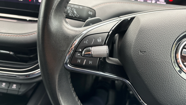 Skoda Enyaq 150kW 80 Suite 82kWh 5dr Auto Electric Estate